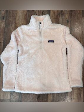 Woman’s Patagonia Los Gatos 1/4 zip pullover